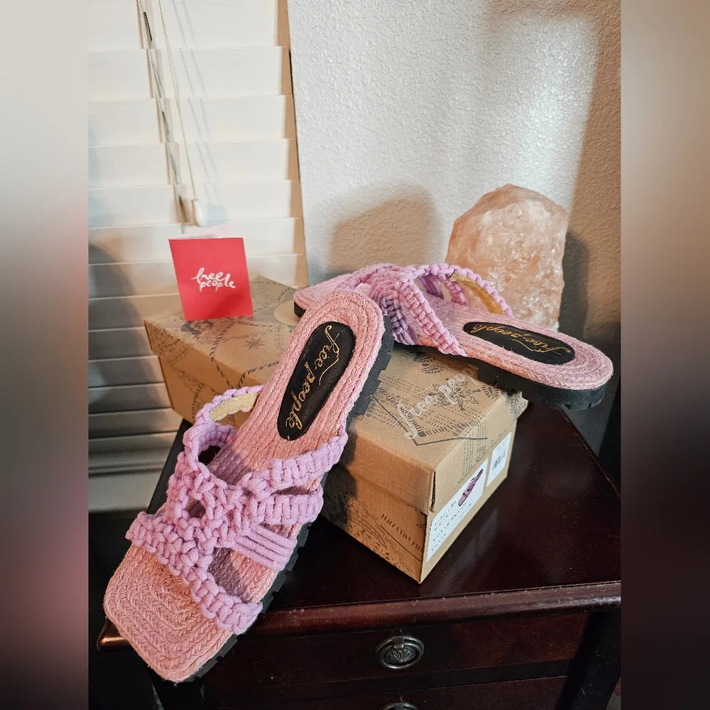 Free People Sandri Macrame Sandals Lavander New in Box size 38 (7.5 -8 US) - Picture 2 of 13